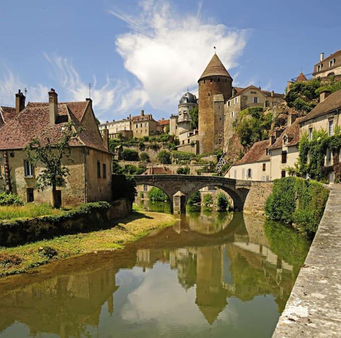 Grande Maison A Semur En Plein Coeur Historique Exterior foto
